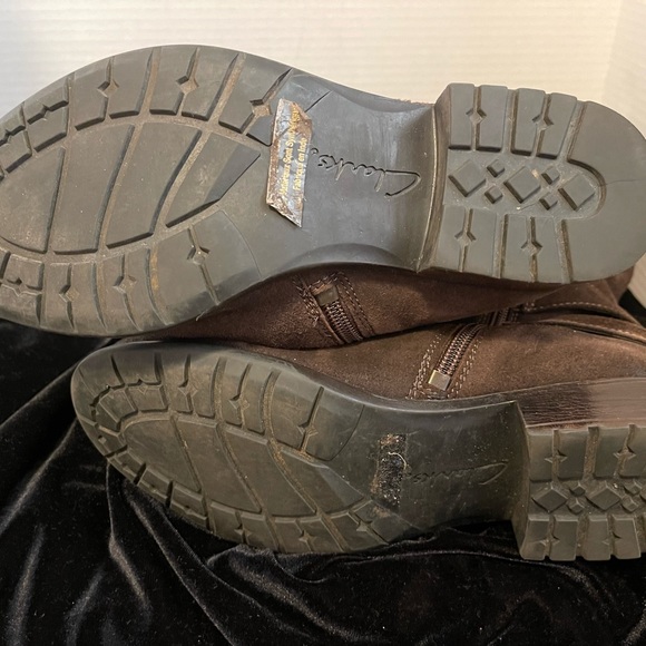 🤎 Clarks Plaza Steer Brown Knee High Boots 6.5 Leather Upper Suede Moto Comfy - Picture 8 of 9